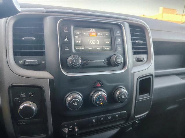 2015 RAM 2500 Tradesman 2015 RAM 2500 Tradesman