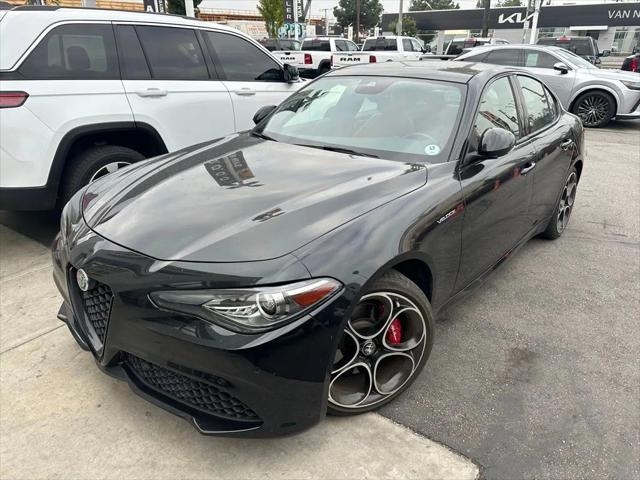 2022 Alfa Romeo Giulia Veloce Ti RWD 2022 Alfa Romeo Giulia Veloce Ti RWD