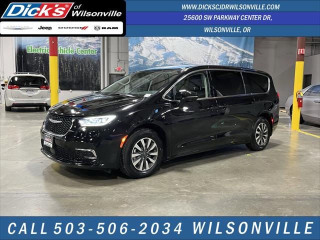 2024 Chrysler Pacifica Hybrid Select 2024 Chrysler Pacifica Hybrid Select