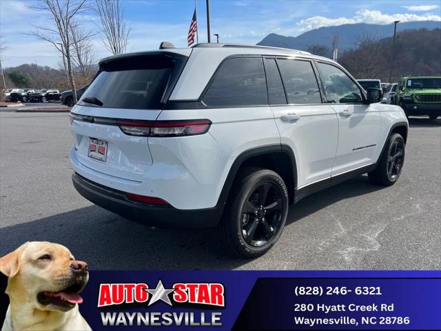 2025 Jeep Grand Cherokee GRAND CHEROKEE ALTITUDE 4X4