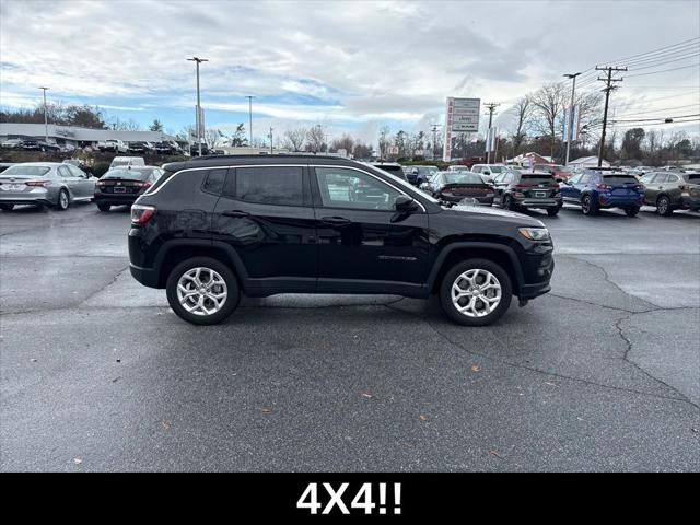 2024 Jeep Compass Latitude 4x4