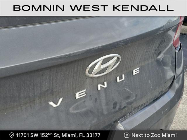 2023 Hyundai Venue Limited 2023 Hyundai Venue Limited