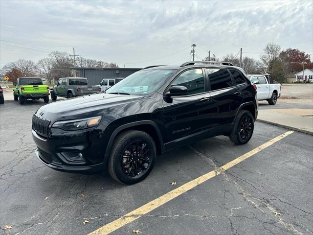 2023 Jeep Cherokee Altitude Lux 4x4