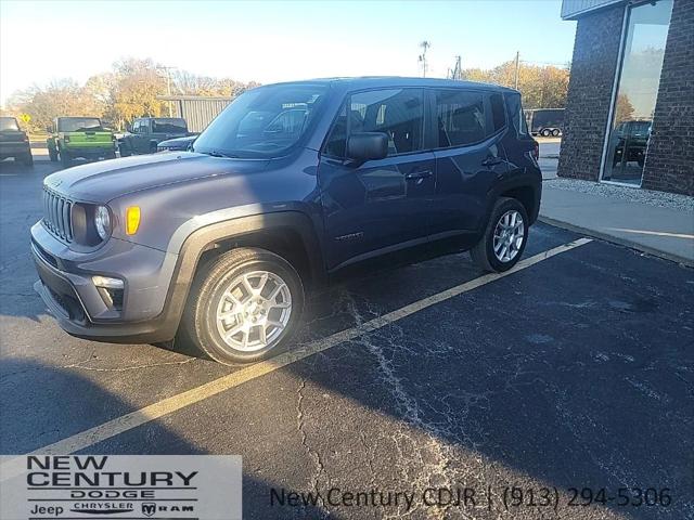 2023 Jeep Renegade Latitude 4x4 for sale in Paola, KS