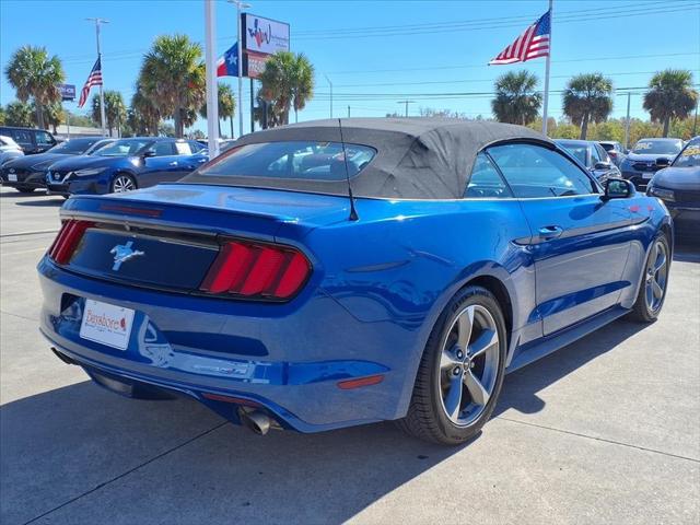 2017 Ford Mustang V6 2017 Ford Mustang V6