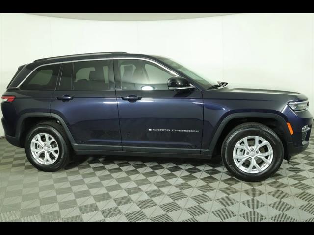 2023 Jeep Grand Cherokee Limited 4x4 2023 Jeep Grand Cherokee Limited 4x4