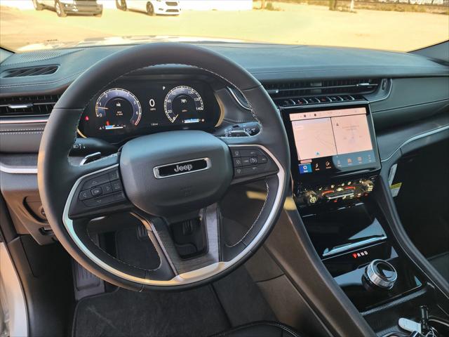 2025 Jeep Grand Cherokee GRAND CHEROKEE LIMITED 4X2