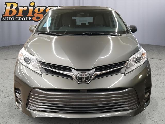 2018 Toyota Sienna XLE 7 Passenger
