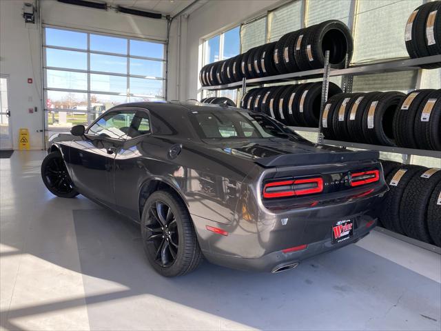 2016 Dodge Challenger SXT Plus 2016 Dodge Challenger SXT Plus