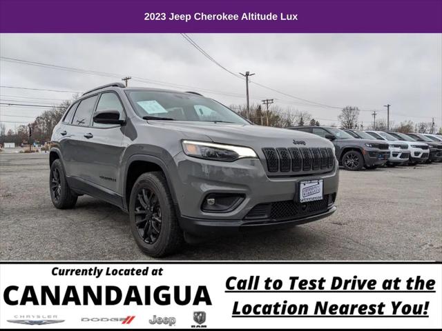 2023 Jeep Cherokee Altitude Lux 4x4