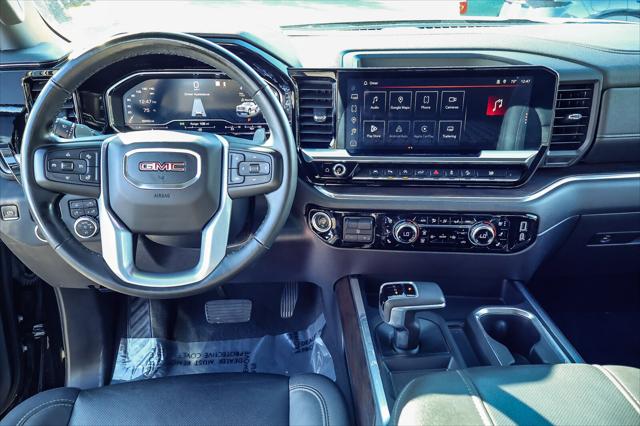 2023 GMC Sierra 1500 4WD Crew Cab Short Box SLT