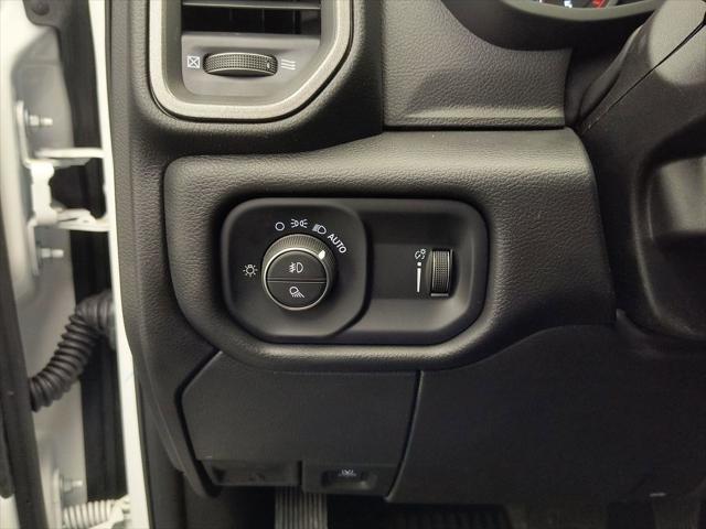 2025 Ram 2500 Tradesman Crew Cab 4x4 6'4" Box