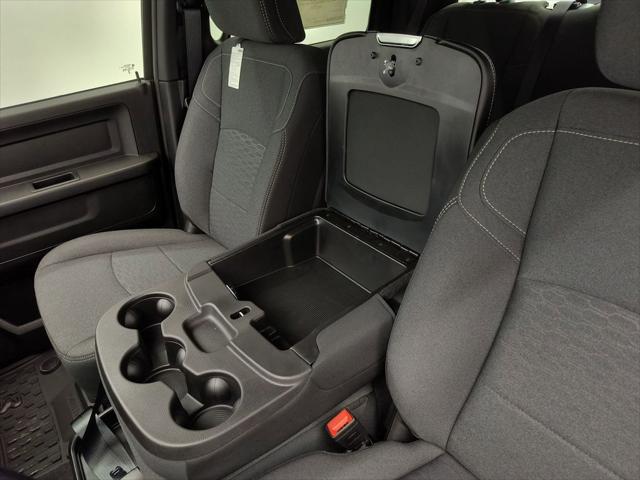 2025 Ram 2500 Tradesman Crew Cab 4x4 6'4" Box
