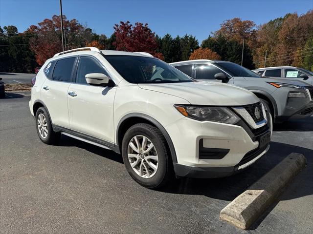 2020 Nissan Rogue SV FWD