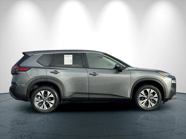 2022 Nissan Rogue SV FWD