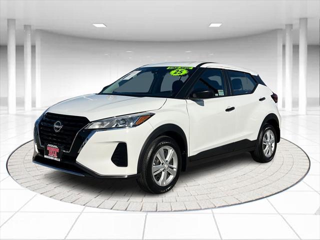 2025 Nissan Kicks Play S 2025 Nissan Kicks Play S