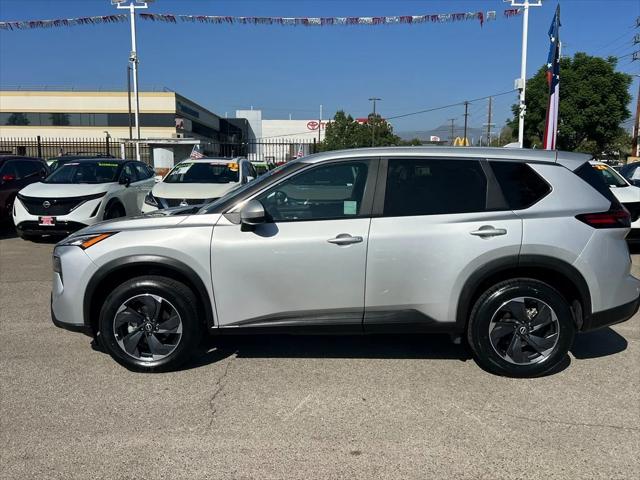 2024 Nissan Rogue SV FWD
