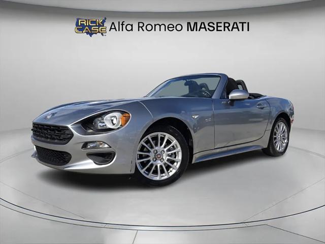 2017 Fiat 124 Spider Classica 2017 Fiat 124 Spider Classica