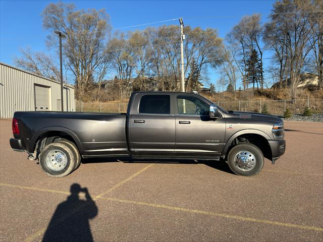 2026 Ram 3500 Limited Crew Cab 4x4 8' Box