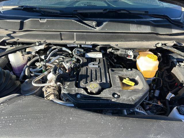 2026 Ram 3500 Limited Crew Cab 4x4 8' Box