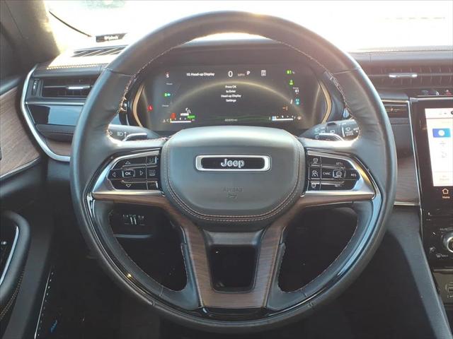 2022 Jeep Grand Cherokee Summit 4x4