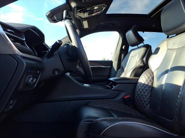 2022 Jeep Grand Cherokee Summit 4x4