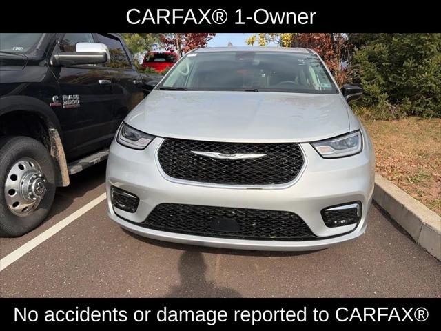 2024 Chrysler Pacifica Touring L 2024 Chrysler Pacifica Touring L