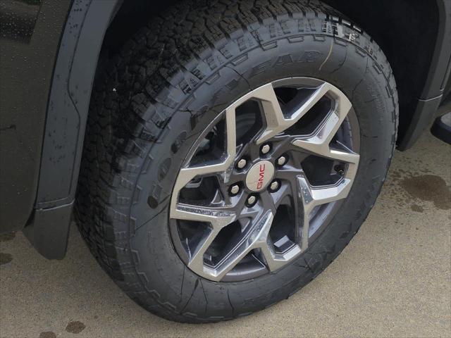 2026 GMC Sierra 1500 Crew Cab, Short Bed, SLT, 4WD