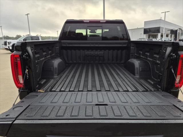 2026 GMC Sierra 1500 Crew Cab, Short Bed, SLT, 4WD