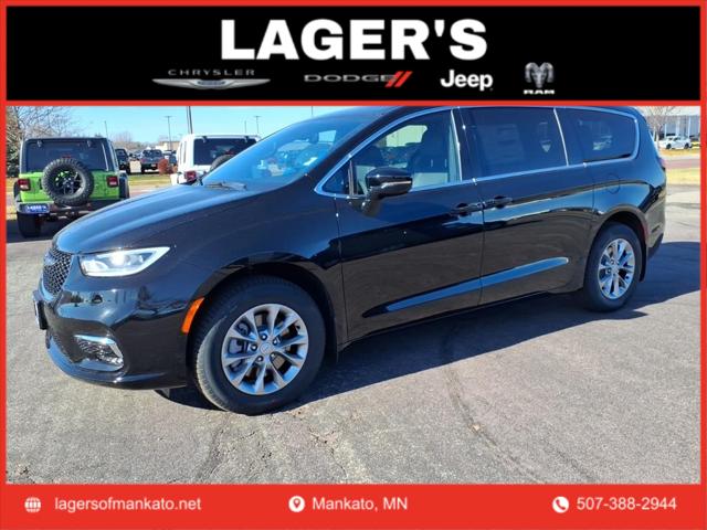 2026 Chrysler Pacifica PACIFICA SELECT AWD