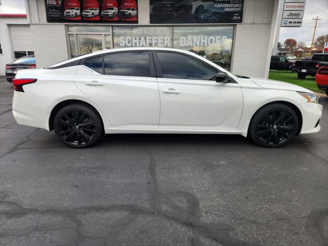 2022 Nissan Altima SR Intelligent AWD 2022 Nissan Altima SR Intelligent AWD