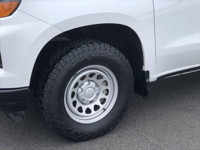 2022 Chevrolet Silverado 1500 4WD Crew Cab Short Bed WT