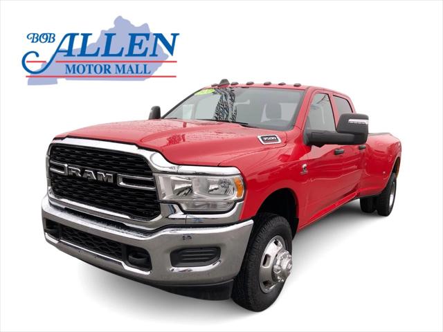 2024 RAM 3500 Tradesman Crew Cab 4x4 8 Box