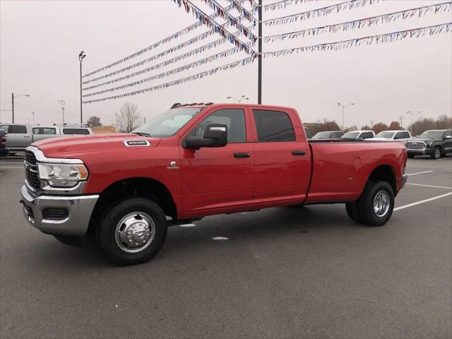 2024 RAM 3500 Tradesman Crew Cab 4x4 8 Box