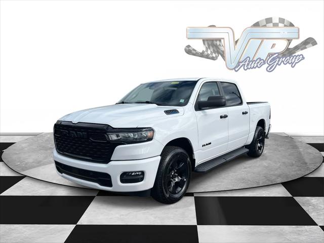 2025 RAM 1500 Tradesman Crew Cab 4x4 57 Box