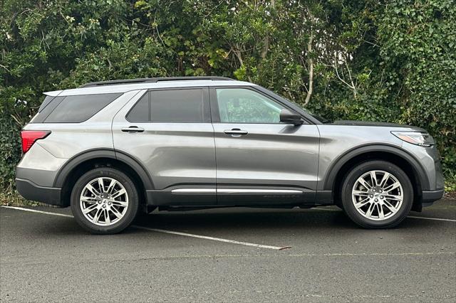 2025 Ford Explorer Active 2025 Ford Explorer Active