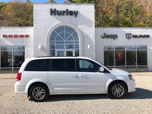 2014 Dodge Grand Caravan R/T 2014 Dodge Grand Caravan R/T