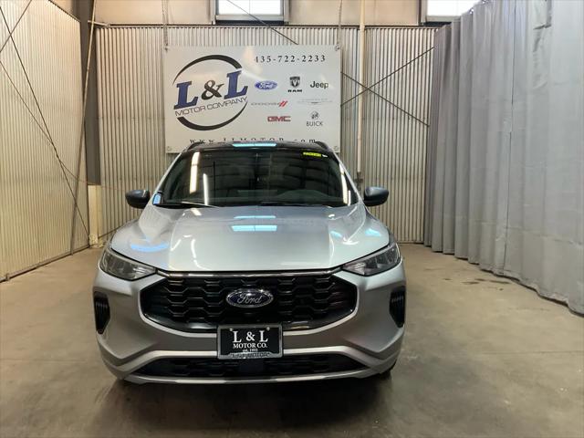 2024 Ford Escape ST-Line 2024 Ford Escape ST-Line