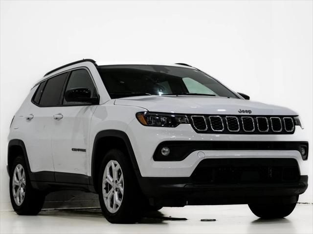 2024 Jeep Compass Latitude 4x4 2024 Jeep Compass Latitude 4x4