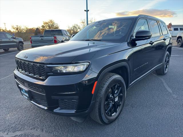 2024 Jeep Grand Cherokee L Altitude 4x4 2024 Jeep Grand Cherokee L Altitude 4x4