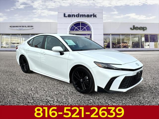 2025 Toyota Camry Unknown