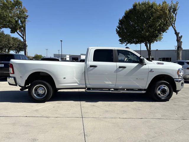 2024 RAM 3500 Big Horn Crew Cab 4x4 8 Box 2024 RAM 3500 Big Horn Crew Cab 4x4 8 Box