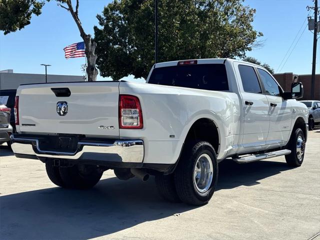 2024 RAM 3500 Big Horn Crew Cab 4x4 8 Box 2024 RAM 3500 Big Horn Crew Cab 4x4 8 Box