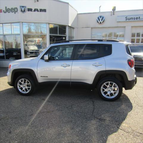 2019 Jeep Renegade Latitude 4x4 2019 Jeep Renegade Latitude 4x4
