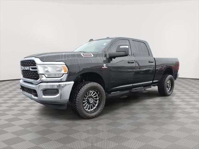 2024 RAM 3500 Tradesman Crew Cab 4x4 64 Box 2024 RAM 3500 Tradesman Crew Cab 4x4 64 Box