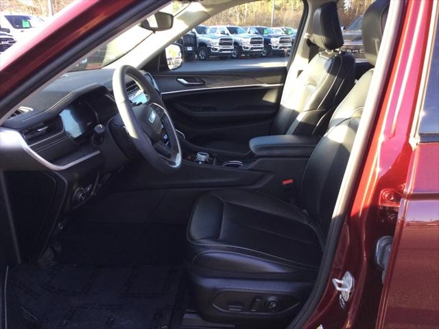 2023 Jeep Grand Cherokee Limited 4x4 2023 Jeep Grand Cherokee Limited 4x4