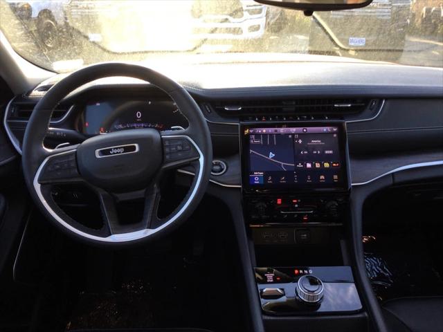 2023 Jeep Grand Cherokee Limited 4x4 2023 Jeep Grand Cherokee Limited 4x4