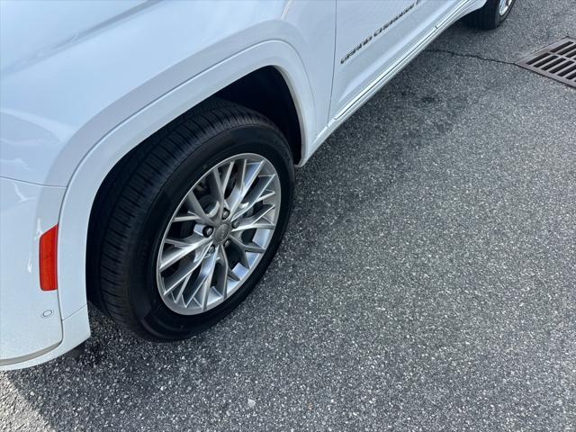 2023 Jeep Grand Cherokee L Summit 4x4
