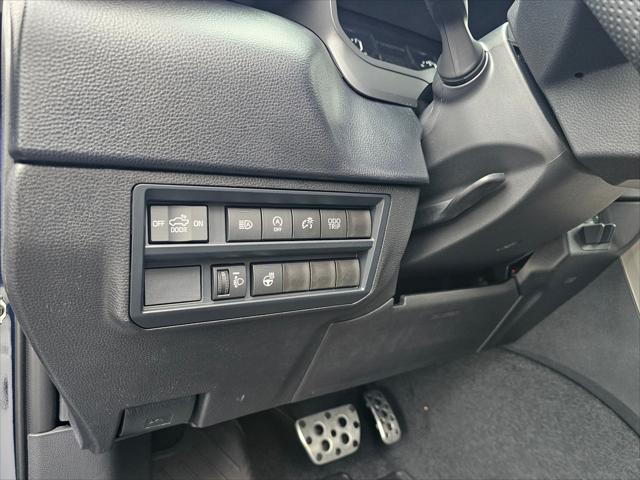 2026 Toyota Tundra SR5 CrewMax 5.5' Bed