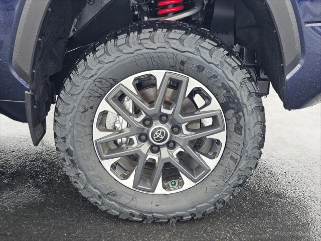 2026 Toyota Tundra SR5 CrewMax 5.5' Bed